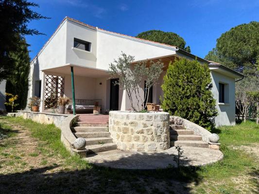 Location Maison avec jardin Villeneuve les avignon